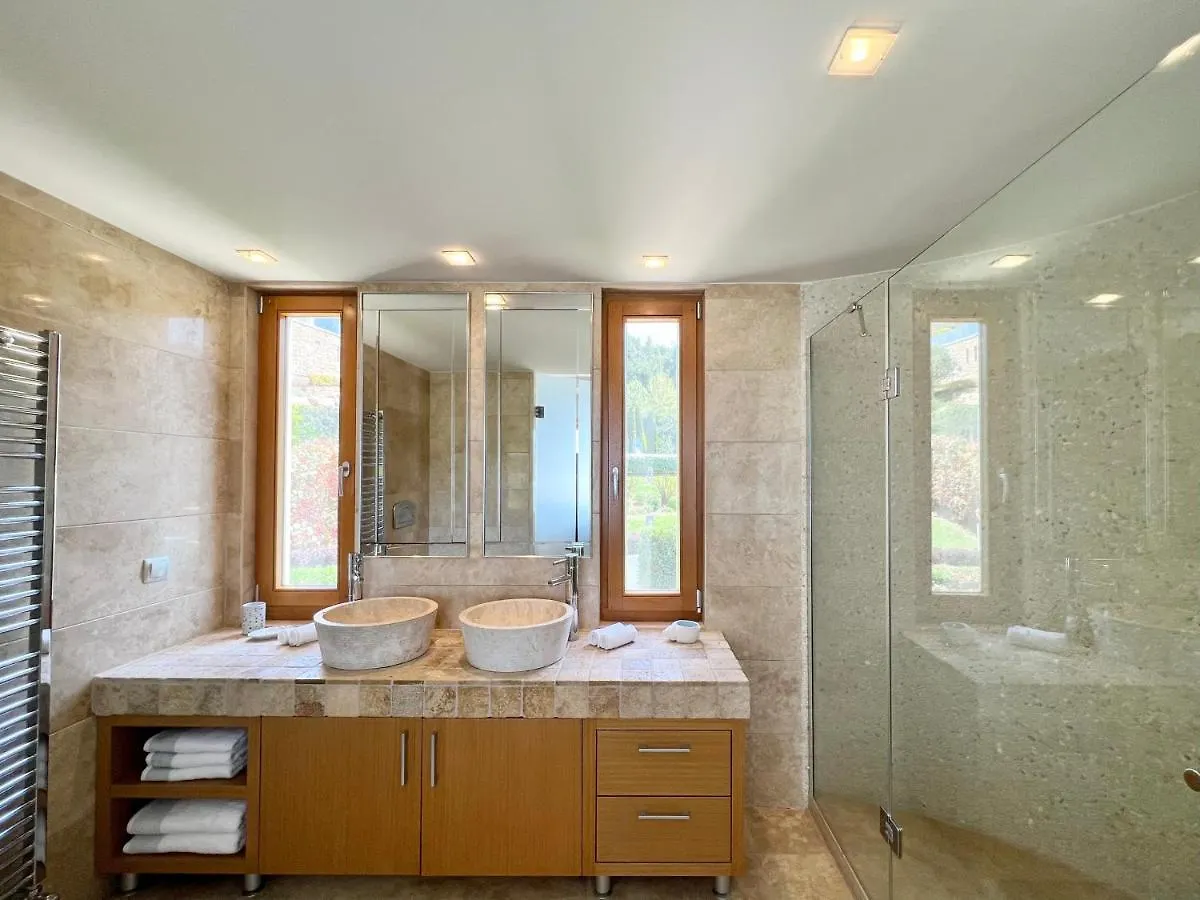 Luxury Villa In Sani, Halkidiki, Greece باراليا ساني 0*,